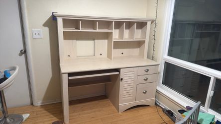 Office Desk