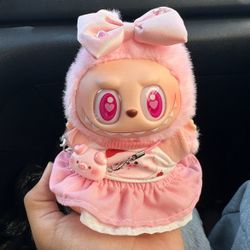 Labubu Outfit 