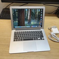 FAST Apple MacBook Air 13” Laptop Computer / i5 / 8GB RAM / 256GB SSD / macOS 15.8.1 Sequoia / Logic Pro / Final Cut Pro / Microsoft Office