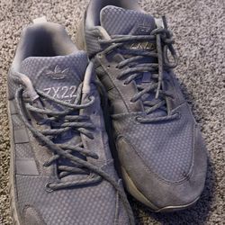 yeezys size 8.5