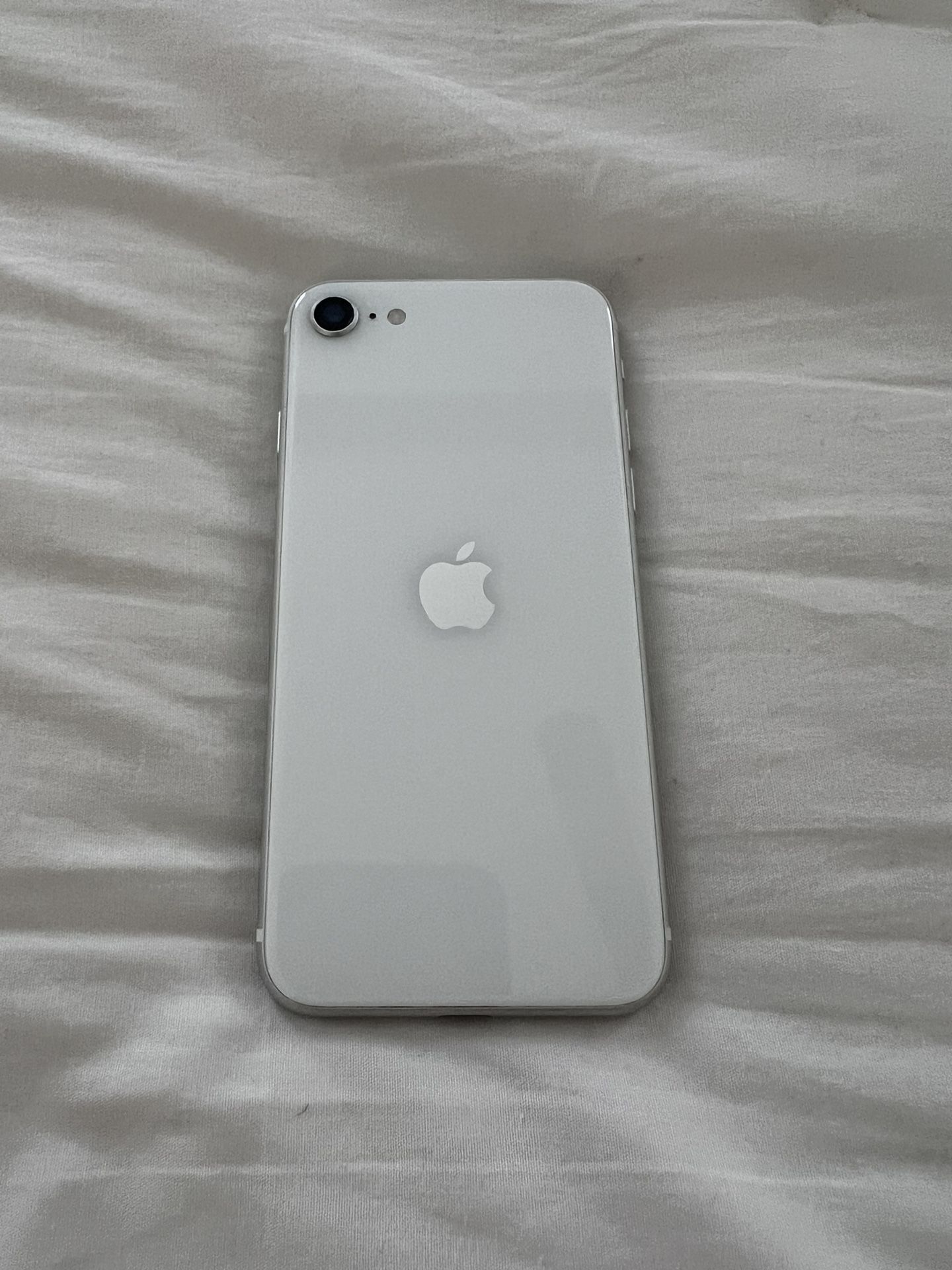 Apple iPhone SE (2020), 128GB, White, Unlocked for Sale in
