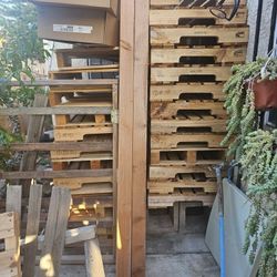 Pallets 