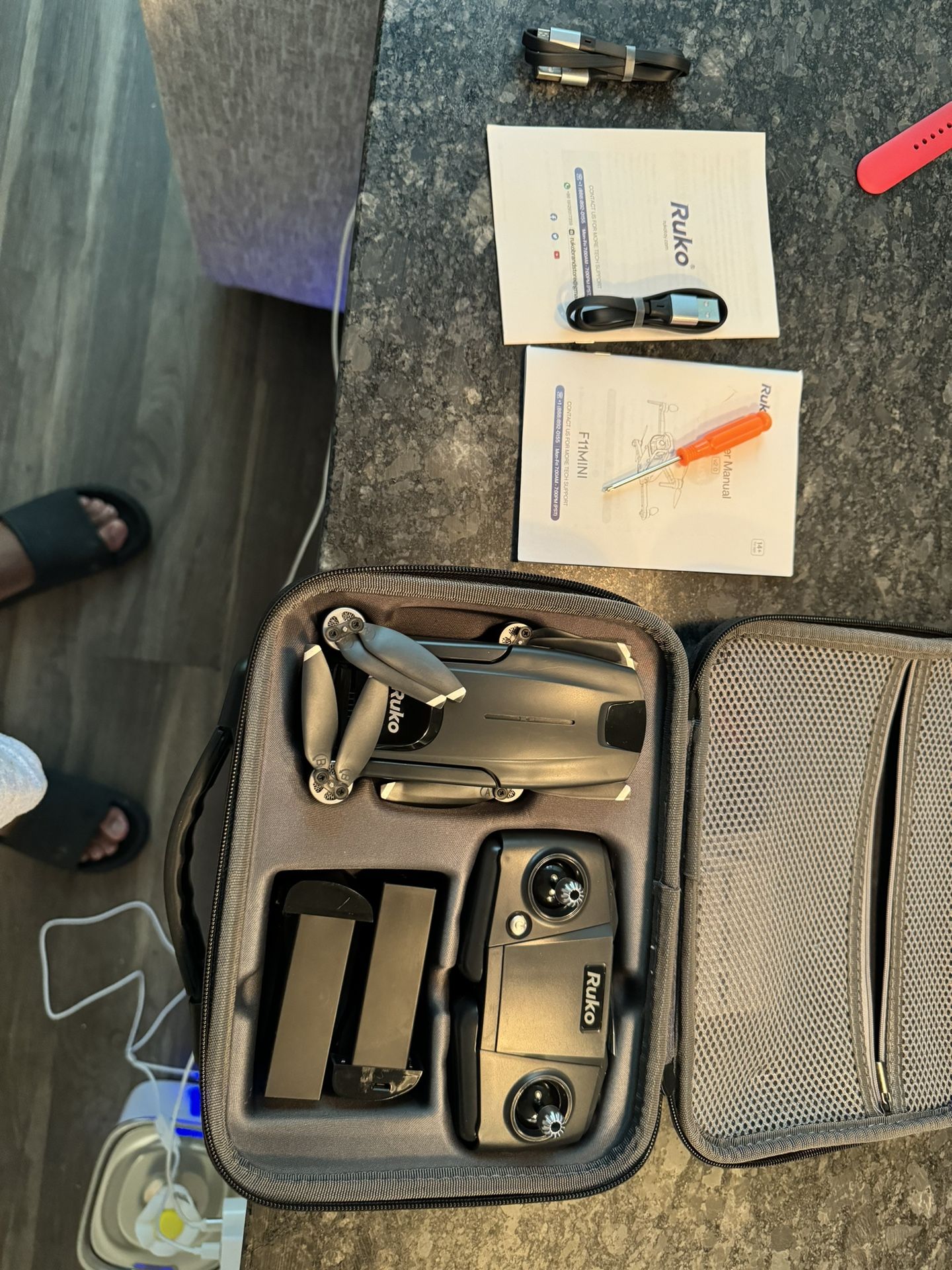 Drone/Carpet Cleaner/vacumm