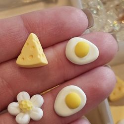 Curated DIY Nailart Suitcase Supplies 