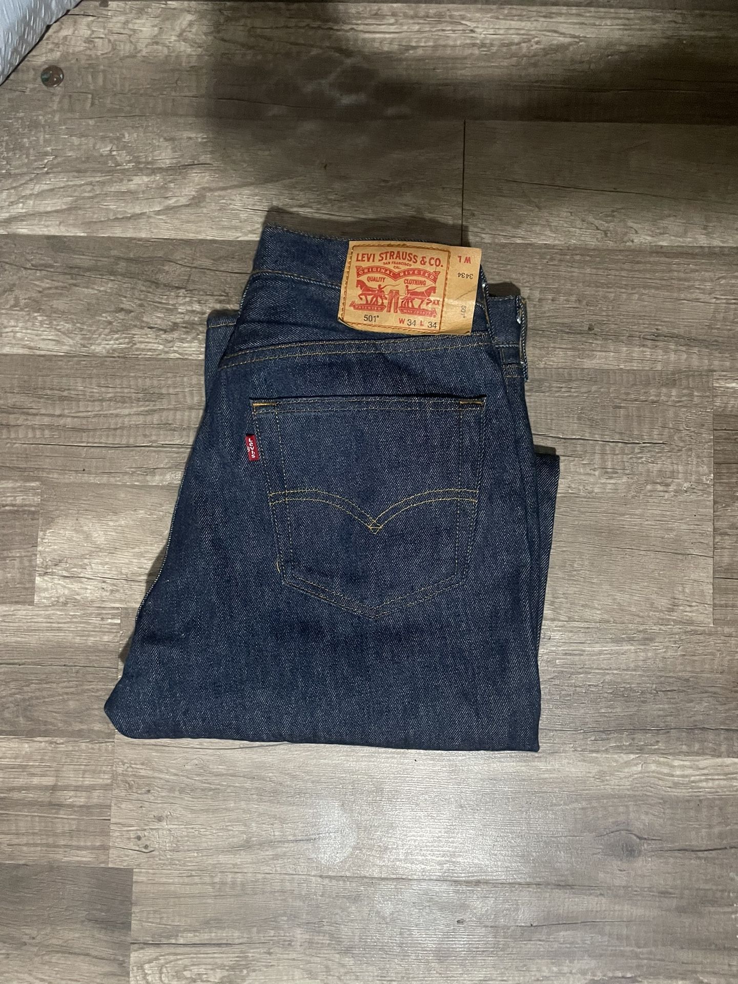 501’s Levi’s Rigid