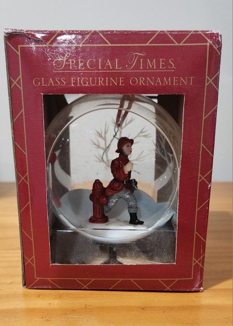  "Special Times" Glass Figurine Ornaments