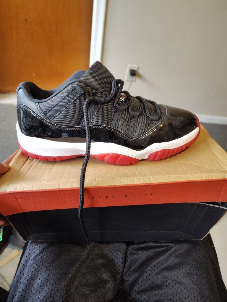 Jordan 11