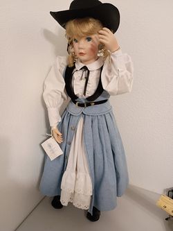 Bonnie 27" Doll Collectible