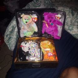 Vintage And Valuable Beanie Babies!