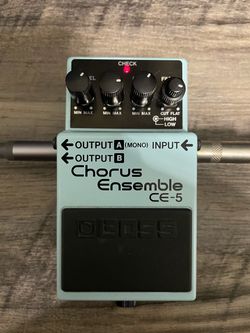 BOSS CE-5 Chorus Ensemble Guitar Effects Pedal