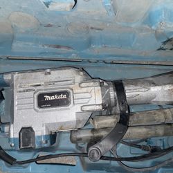 Makita Demolition Hammer