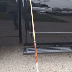 Harvard Sports 2-Piece Pool Cue + “It’s George” Case (~59")