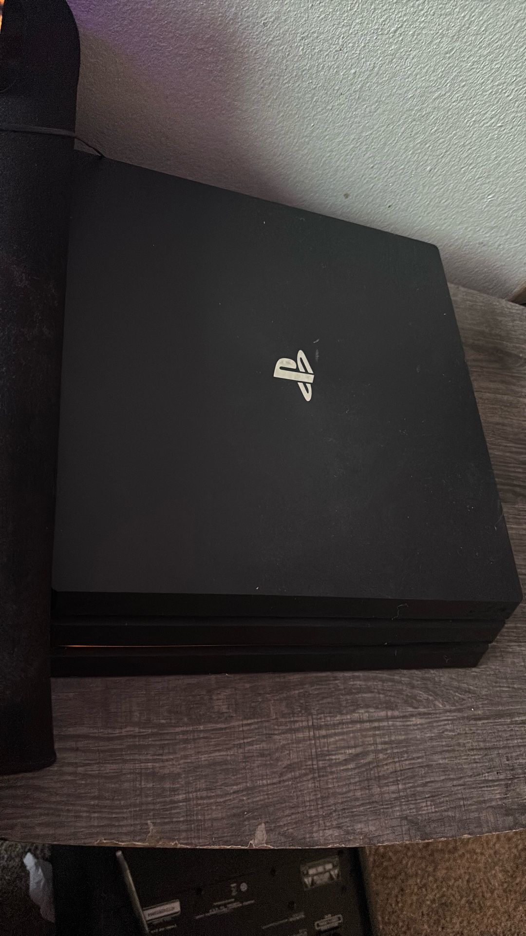PS4 Pro With No Controller