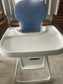 Highchair $10