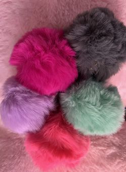 Pom Pom Accessories 