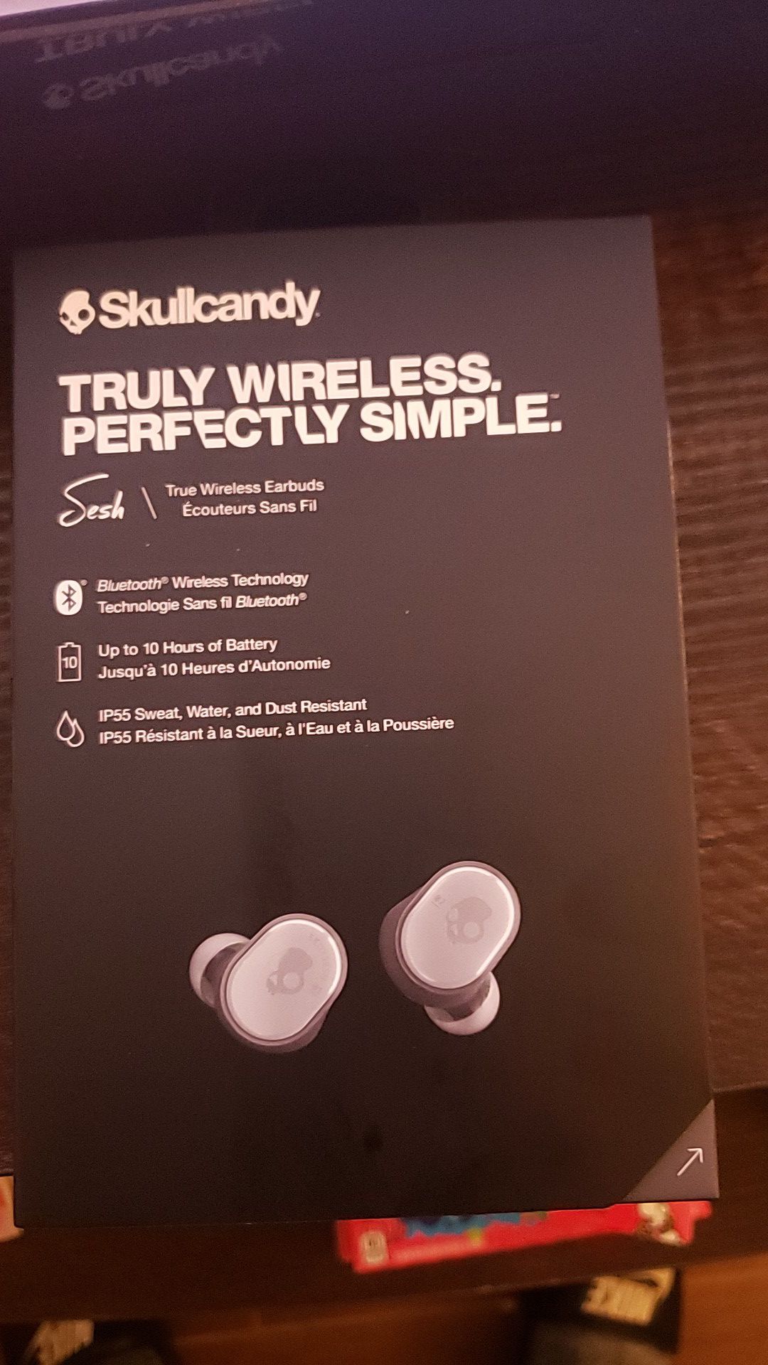 Skullcandy truly wireless earbuds