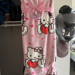 Hello Kitty valentines Blanket