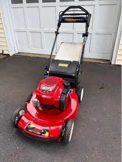 Toro 22” Recycler Personnel Pace Self propelled lawn mower