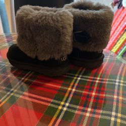 Uggs Size 11 Worn Twice 