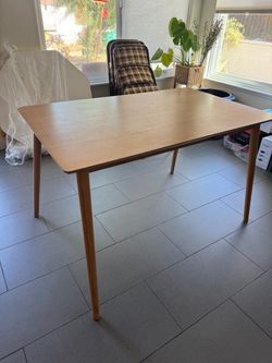 Mid century style table