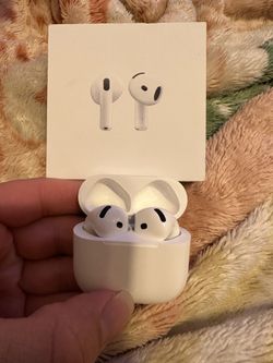 AirPods 4
