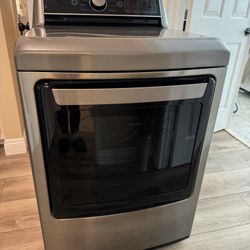 LG Dryer Model DLE7400VE