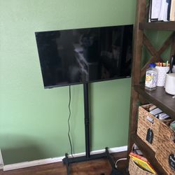 Rolling TV/Monitor
