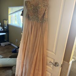 Size 20 Gown 