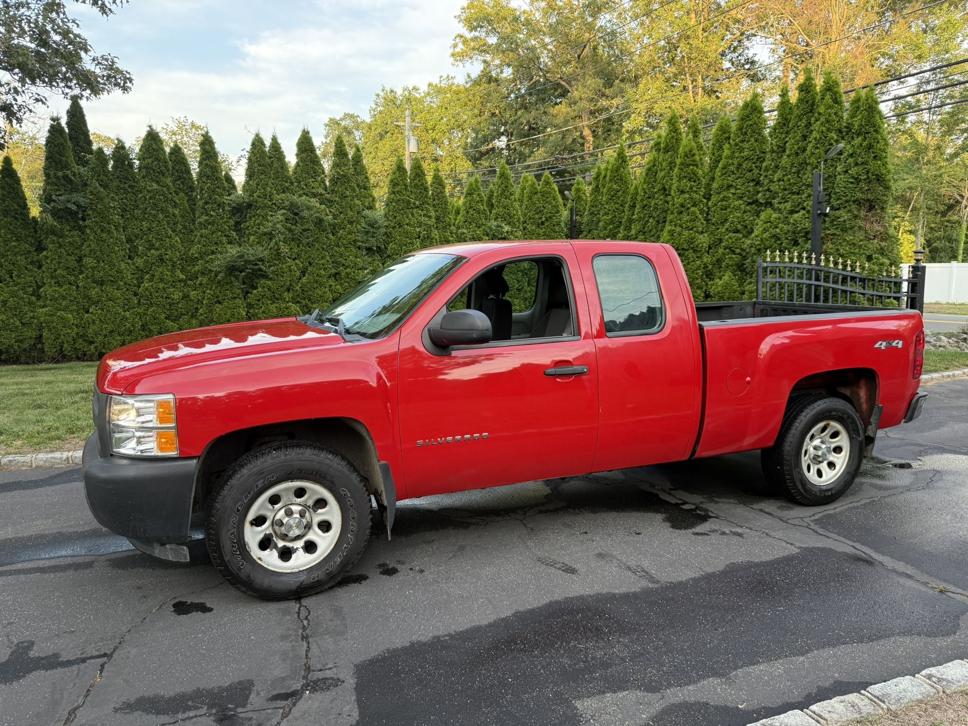 Silverado Pickup For Only 7k!