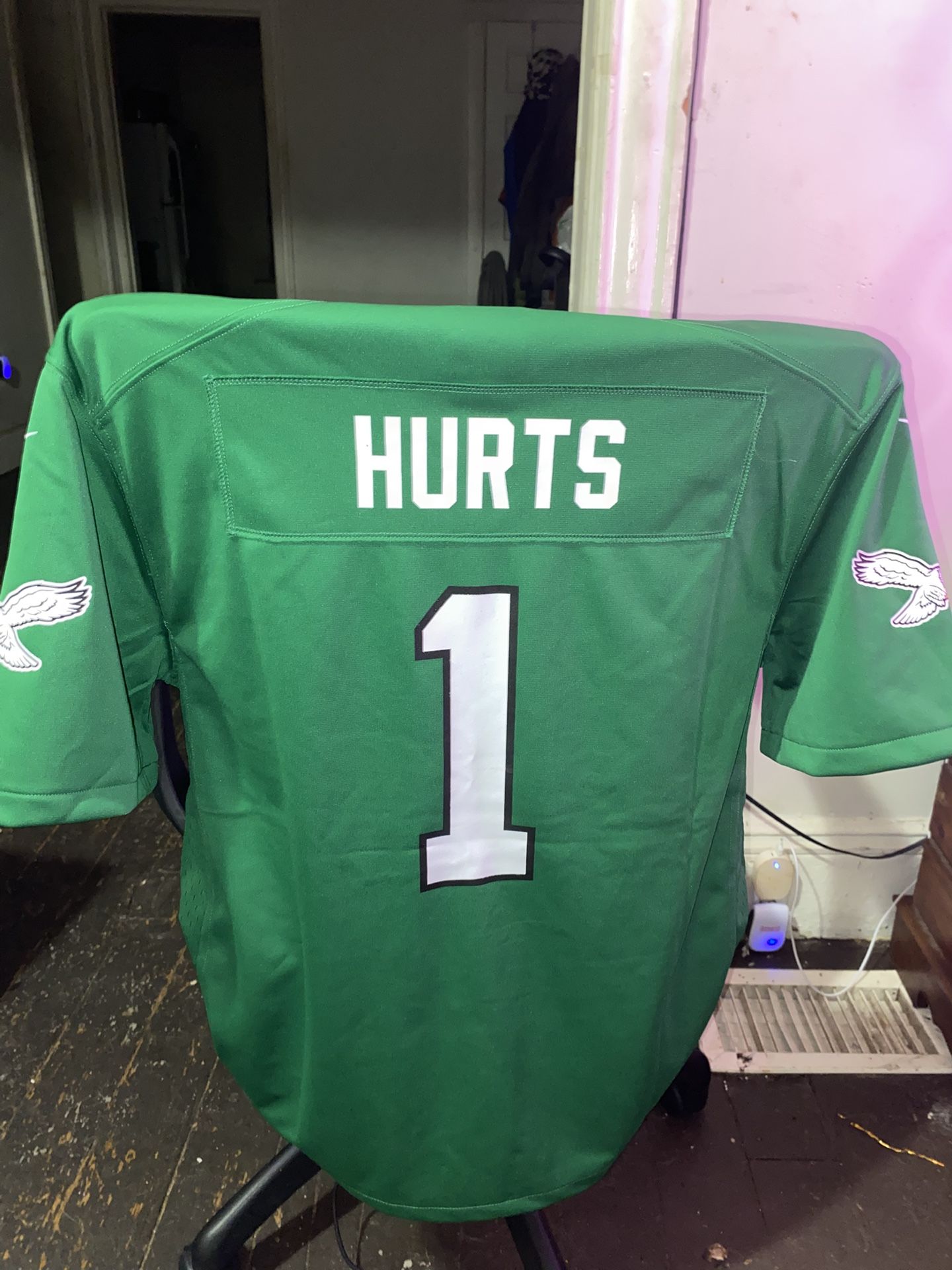 xl nike jersey eagles #1 hurts