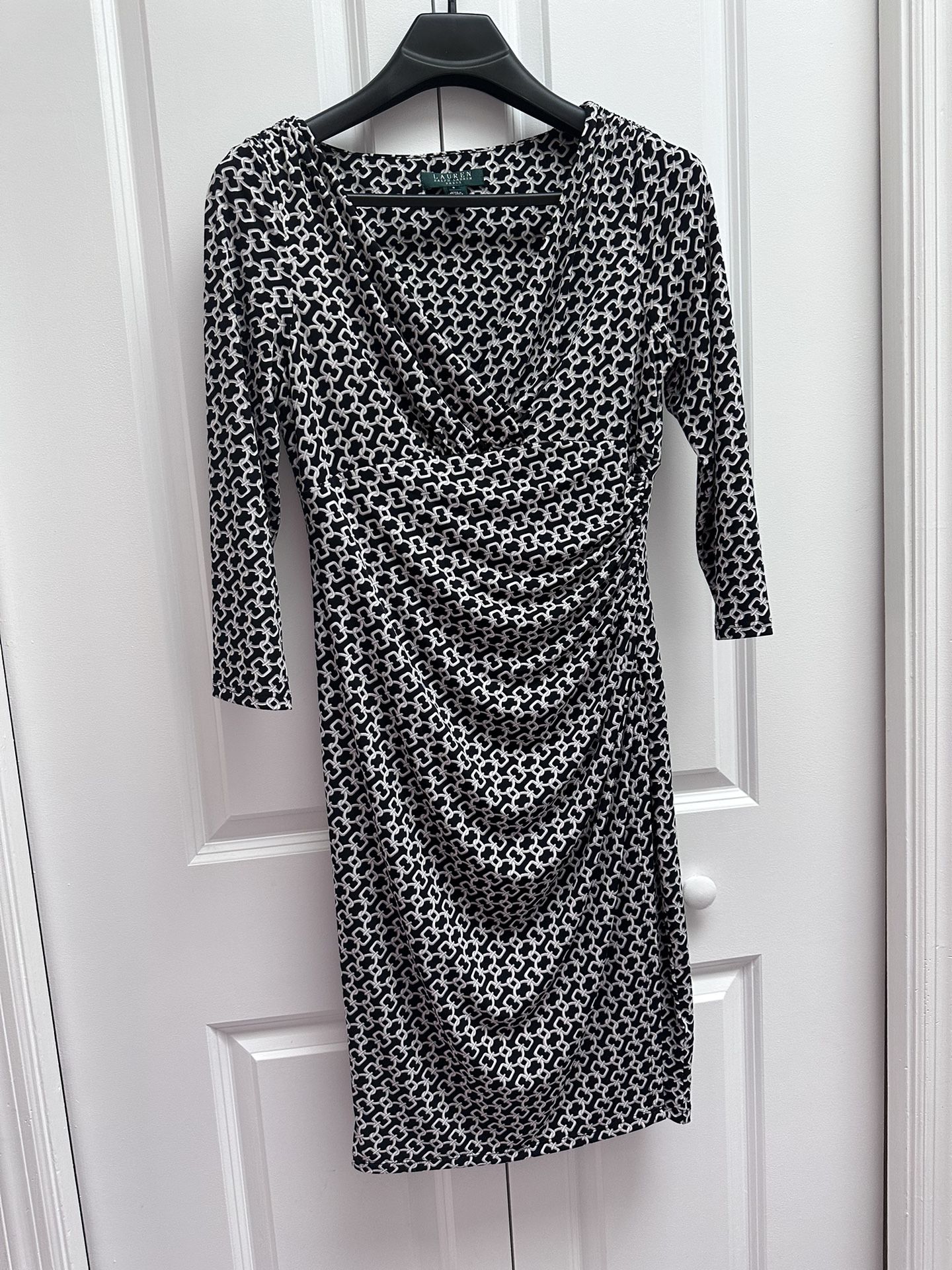 Lauren Ralph Lauren Preloved Dress , Size 8 Price:$20