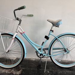 Schwinn Legacy 26" Cruiser Bike - Blue/White