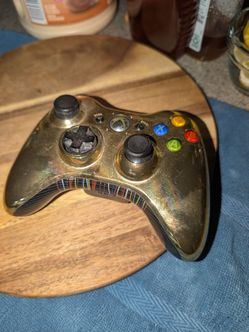 golden r2d2 Xbox 360 controller (pickup only)
