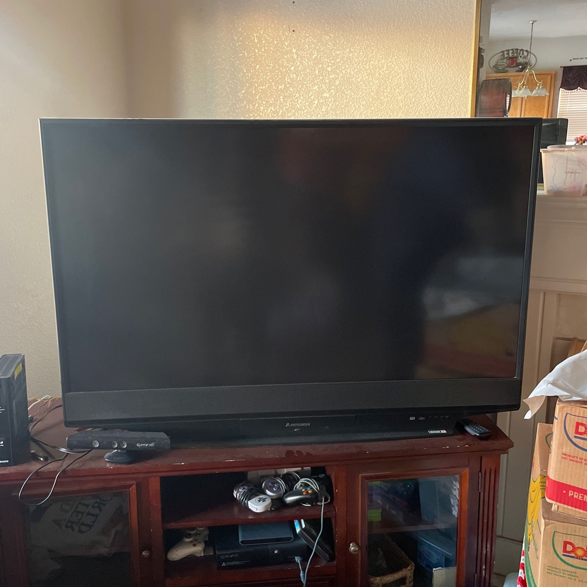 Mitsubishi TV 50inch