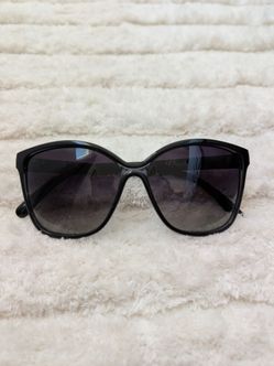 Black Oversized Polarized women's sunglasses