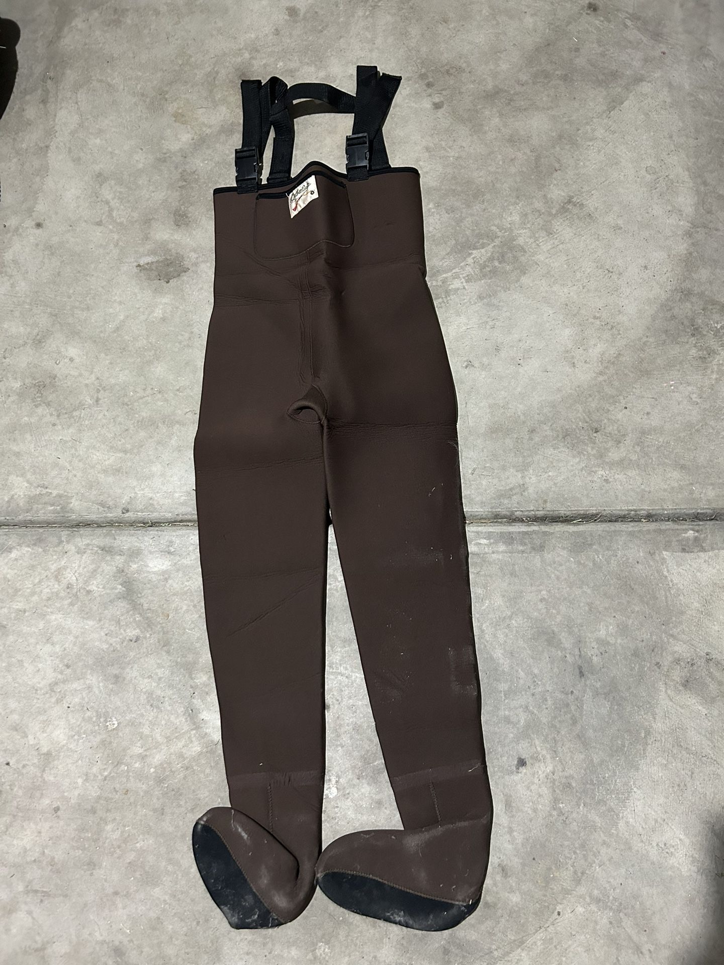 Cabela's Neoprene Insulated Stockingfoot Fishing Chest Waders Brown Size Small