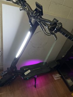 Electric Scooter - Long range - 50+ Mph
