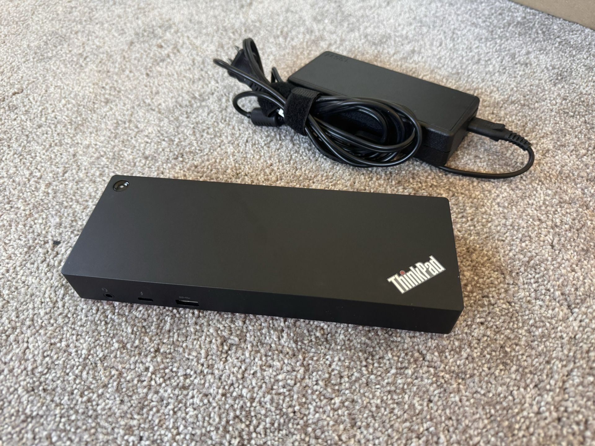 Lenovo Thinkpad Thunderbolt 3 Dock