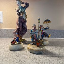 Clown Statues