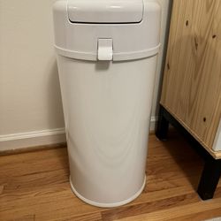 Bubula Diaper Pail