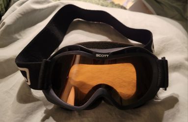 Junior Ski Goggles and Neck Warmer