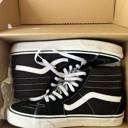 Black High Top Vans 