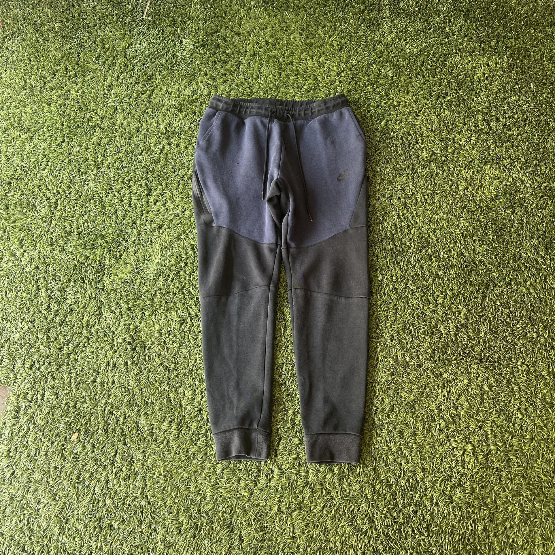 Nike Tech Sweatpants