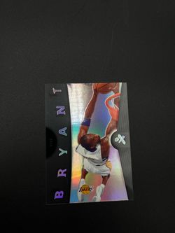Kobe bryant 2005-06 fleer sports card