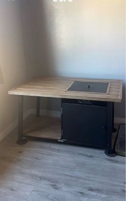 Fire pit table