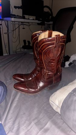 Men’s Size 11 Boots
