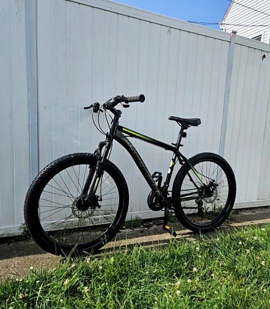 Schwinn Mountain Bike