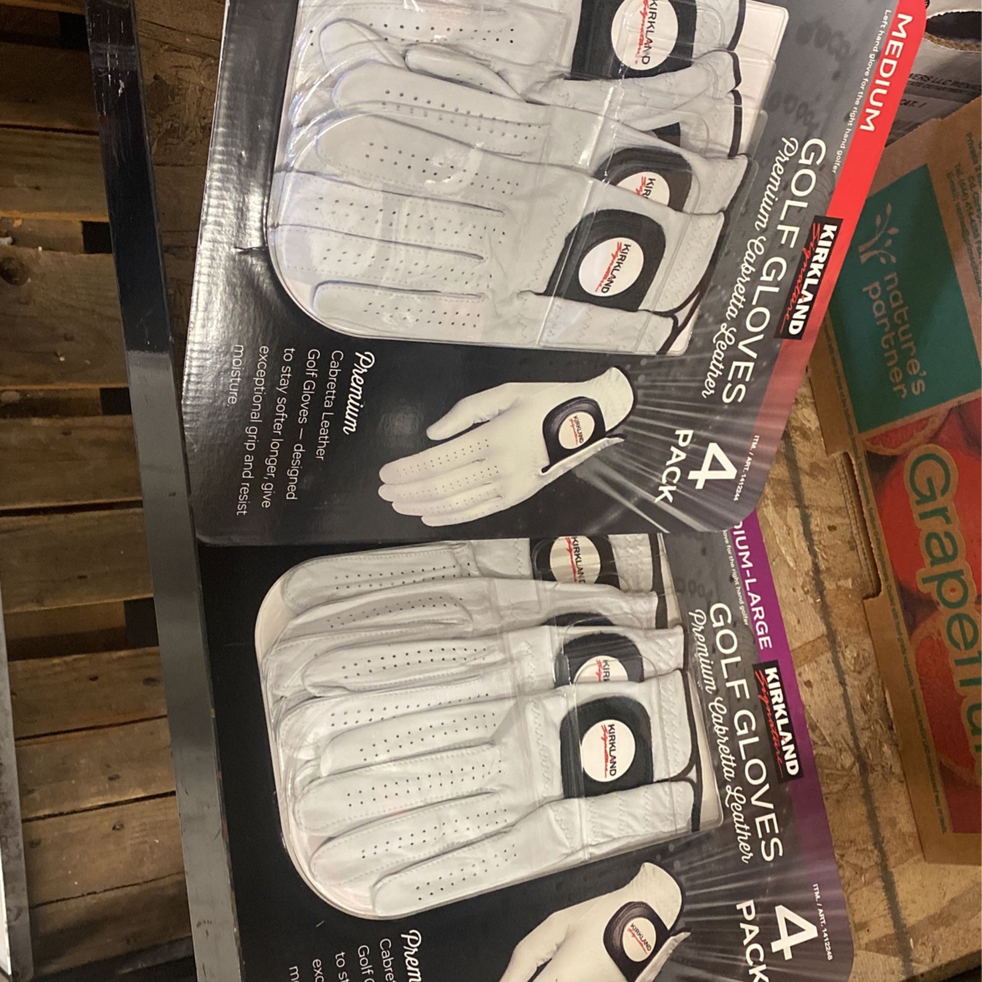 Golf Gloves - 4 Pack (small, Medium And Medium/Large Sizes)