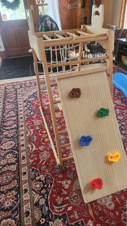 Wood climber for 18 months to 8 years