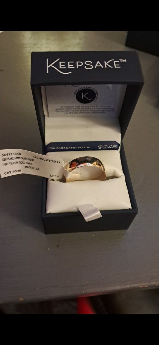 10kt Gold His And Hers Bands Unworn With Tags Attached 